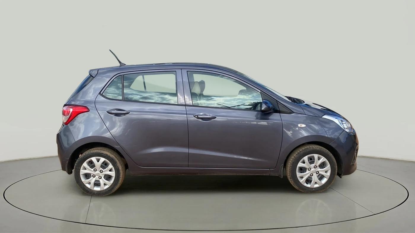 2014 Hyundai Grand i10 MAGNA 1.2 KAPPA VTVT, Petrol, Manual, 32,107 km, Right Side View