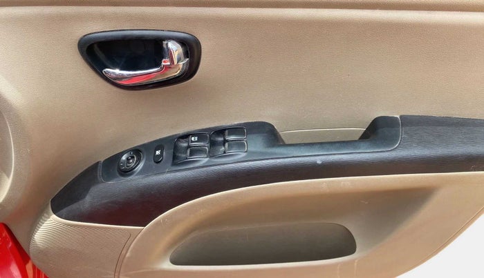 2013 Hyundai i10 SPORTZ 1.2 AT, Petrol, Automatic, 79,084 km, Driver Side Door Panels Control