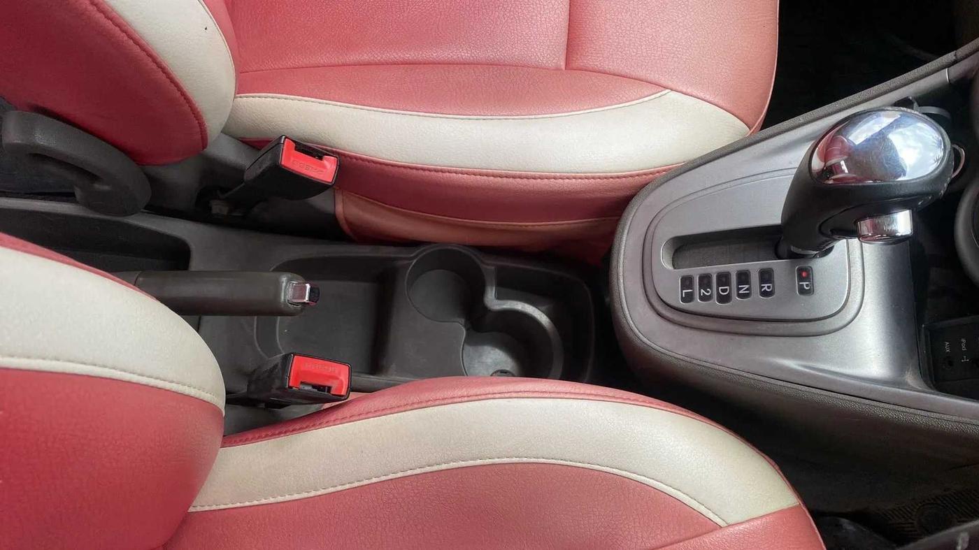 2013 Hyundai i10 SPORTZ 1.2 AT, Petrol, Automatic, 79,084 km, Gear Lever