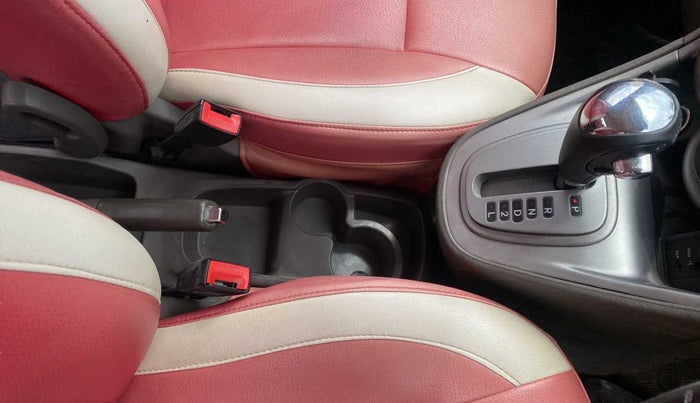 2013 Hyundai i10 SPORTZ 1.2 AT, Petrol, Automatic, 79,084 km, Gear Lever