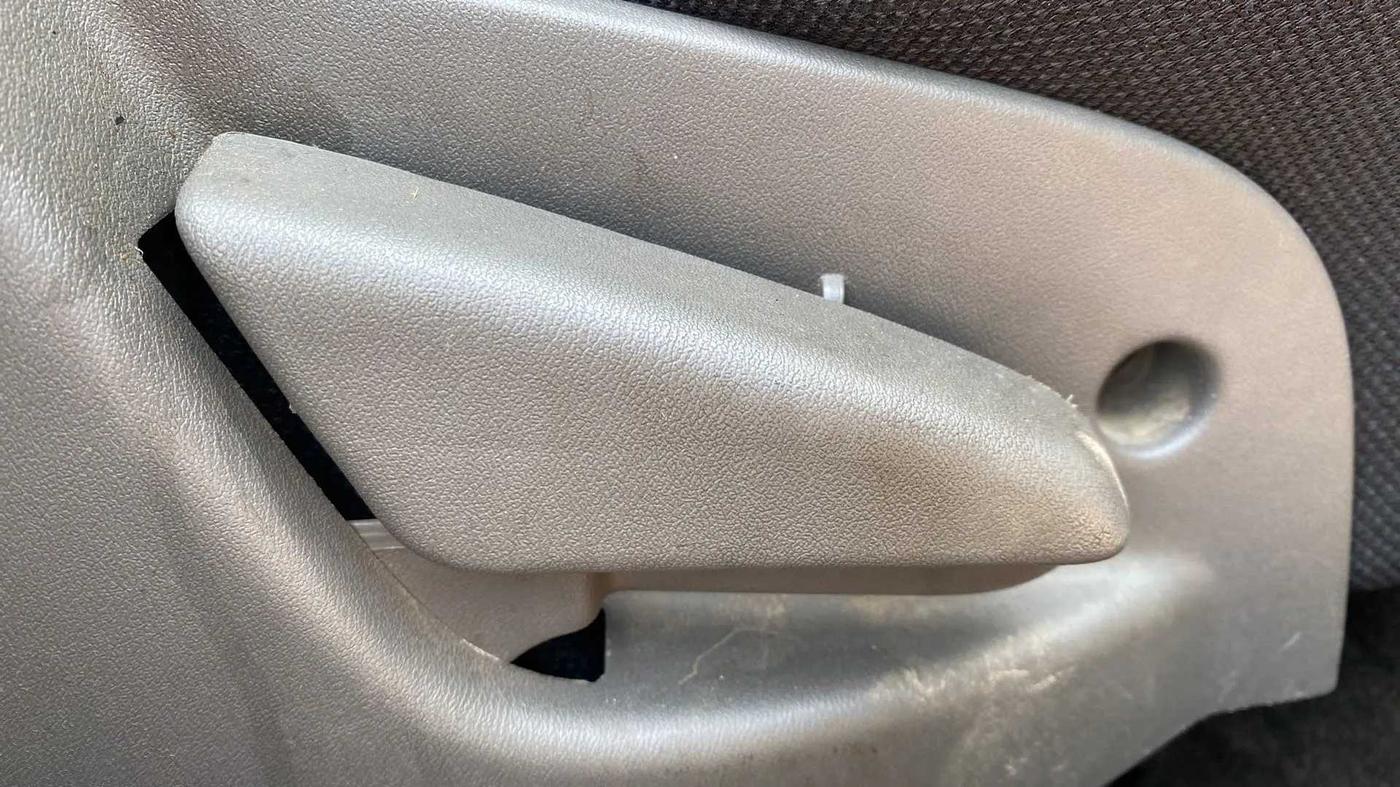 2017 Datsun Go Plus A EPS, Petrol, Manual, 44,741 km, Driver Side Adjustment Panel