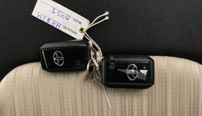2023 Toyota Glanza V, Petrol, Manual, 3,624 km, Key Close Up