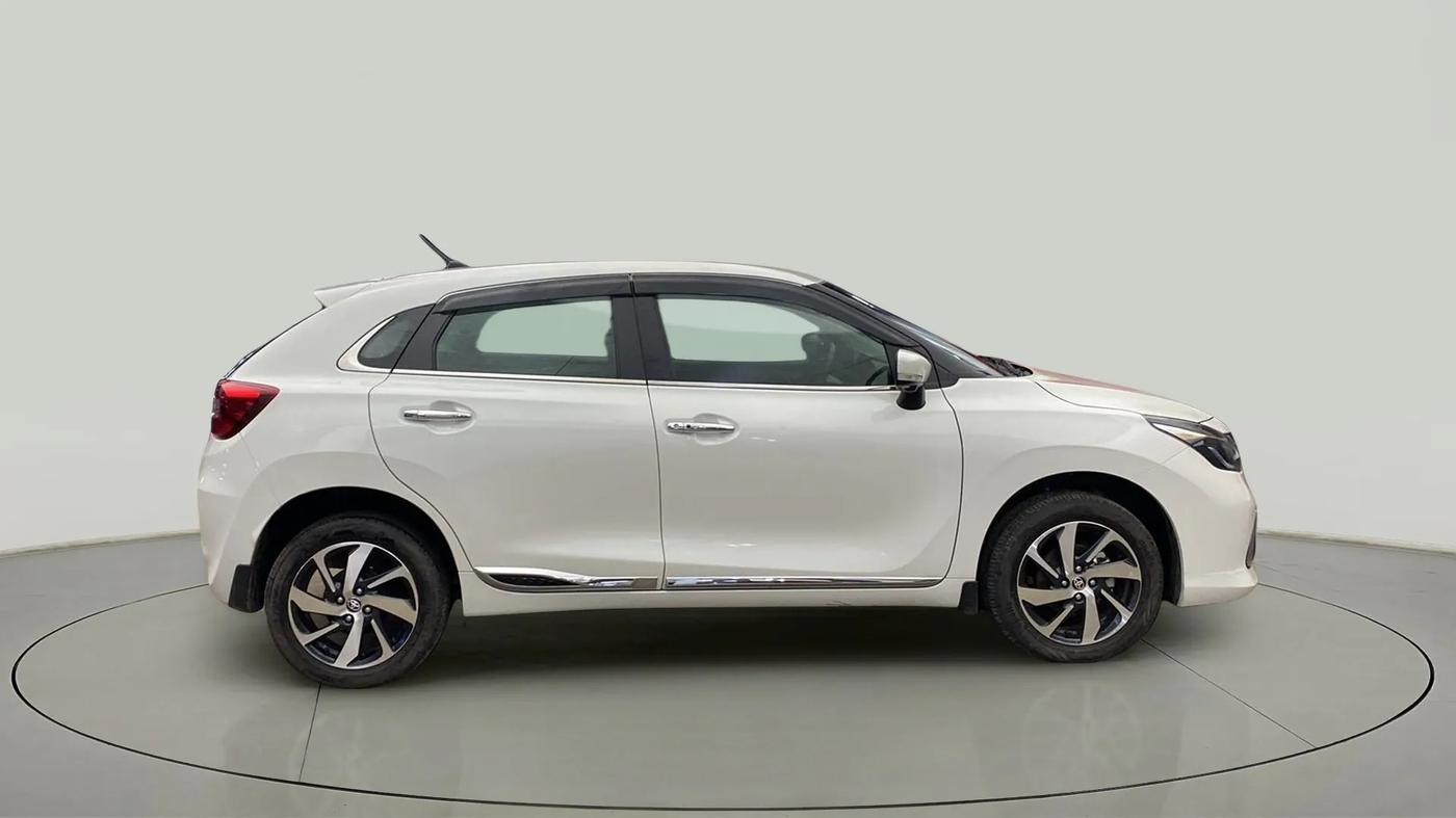 2023 Toyota Glanza V, Petrol, Manual, 3,624 km, Right Side View
