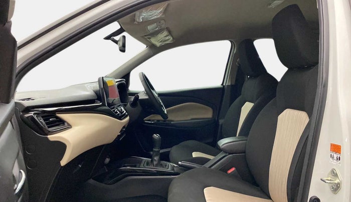 2023 Toyota Glanza V, Petrol, Manual, 3,624 km, Right Side Front Door Cabin