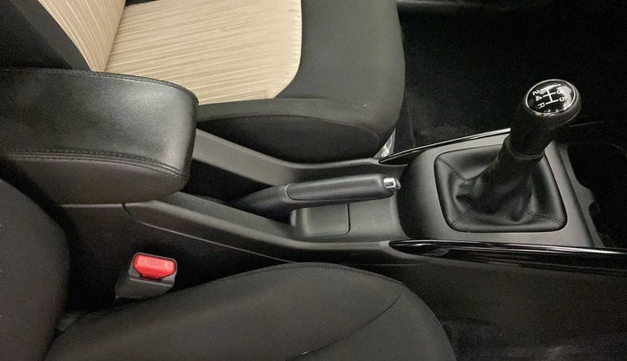 2023 Toyota Glanza V, Petrol, Manual, 3,624 km, Gear Lever
