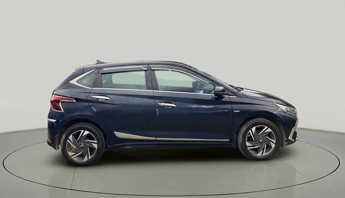 2022 Hyundai NEW I20 ASTA (O) 1.2 AT, Petrol, Automatic, 25,469 km, Right Side View