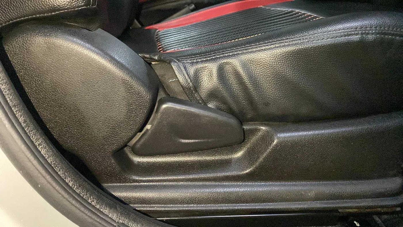 2020 Renault Kwid NEOTECH RXL 1.0 MT, Petrol, Manual, 23,706 km, Driver Side Adjustment Panel