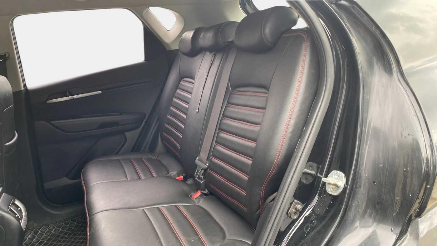 2023 KIA SONET HTK PLUS 1.2, Petrol, Manual, 25,714 km, Right Side Rear Door Cabin