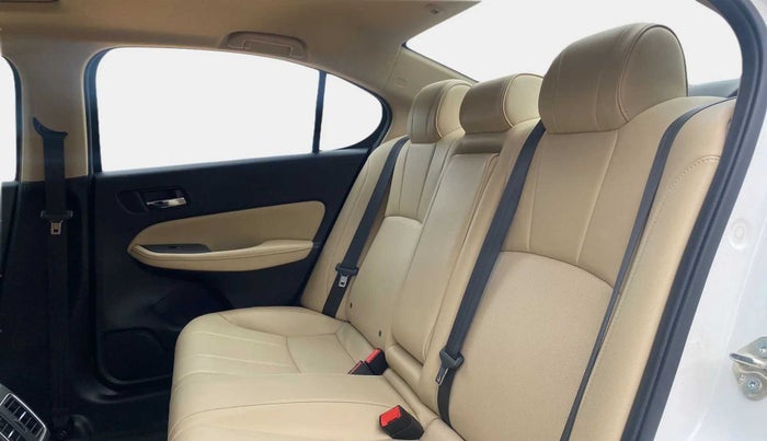 2023 Honda City 1.5L I-VTEC ZX CVT, Petrol, Automatic, 22,450 km, Right Side Rear Door Cabin