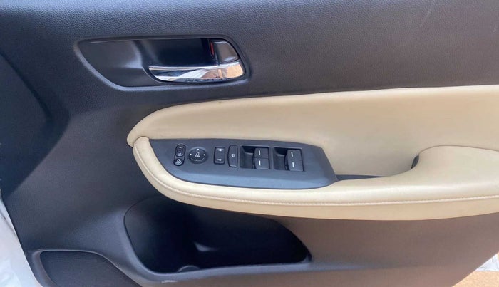 2023 Honda City 1.5L I-VTEC ZX CVT, Petrol, Automatic, 22,450 km, Driver Side Door Panels Control