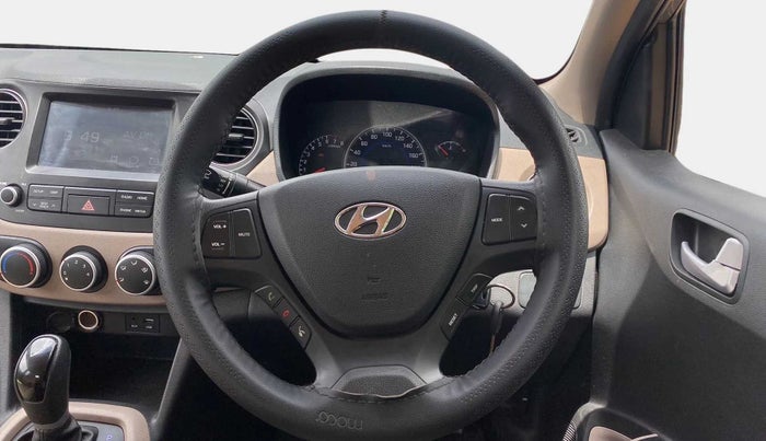 2017 Hyundai Grand i10 SPORTZ (O) AT 1.2 KAPPA VTVT, Petrol, Automatic, 31,654 km, Steering Wheel Close Up