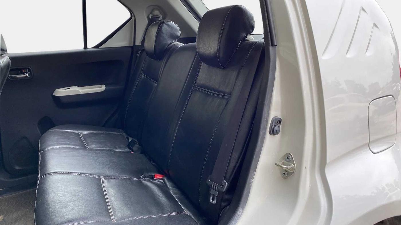 2018 Maruti IGNIS DELTA 1.2, Petrol, Manual, 42,192 km, Right Side Rear Door Cabin