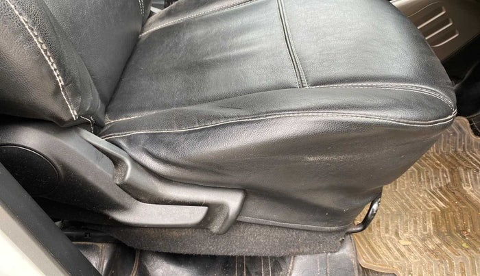 2018 Maruti IGNIS DELTA 1.2, Petrol, Manual, 42,192 km, Driver Side Adjustment Panel