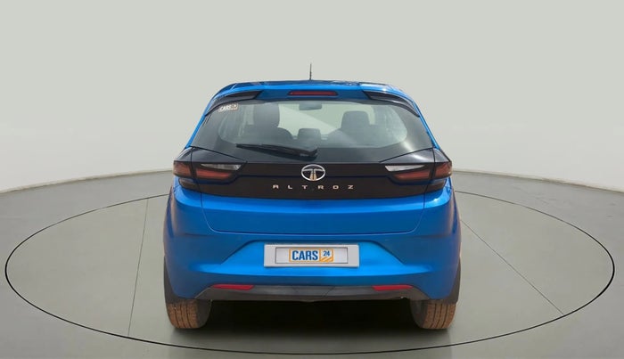 2021 Tata ALTROZ XZ PETROL, Petrol, Manual, 3,925 km, Back/Rear