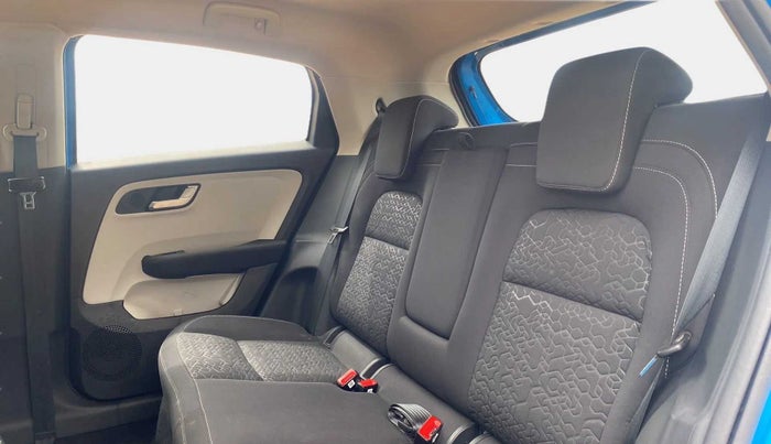 2021 Tata ALTROZ XZ PETROL, Petrol, Manual, 3,925 km, Right Side Rear Door Cabin