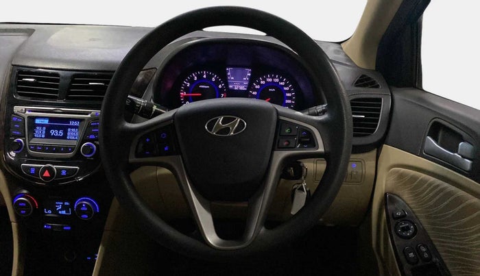 2015 Hyundai Verna FLUIDIC 4S 1.6 VTVT S, Petrol, Manual, 32,836 km, Steering Wheel Close Up