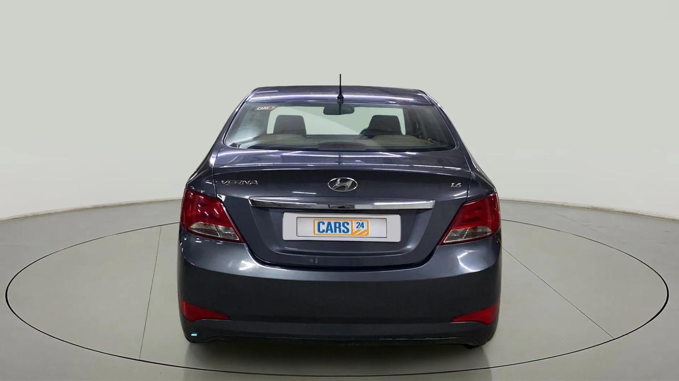 2015 Hyundai Verna FLUIDIC 4S 1.6 VTVT S, Petrol, Manual, 32,836 km, Back/Rear