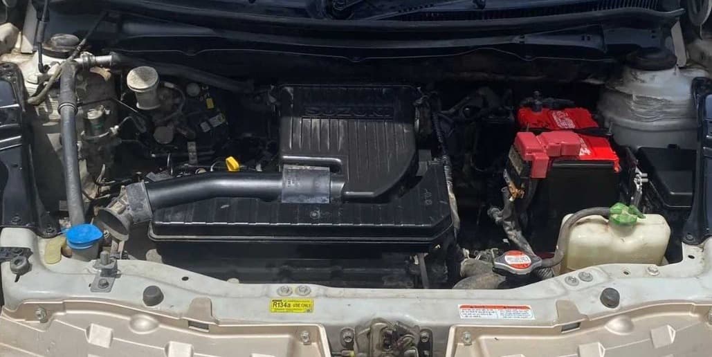 2013 Maruti Swift Dzire VXI, Petrol, Manual, 35,720 km, Open Bonet