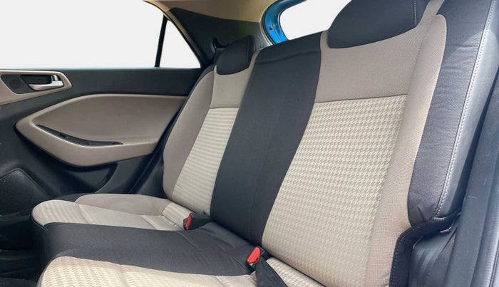 2019 Hyundai Elite i20 SPORTZ PLUS 1.4 CRDI, Diesel, Manual, 76,257 km, Right Side Rear Door Cabin