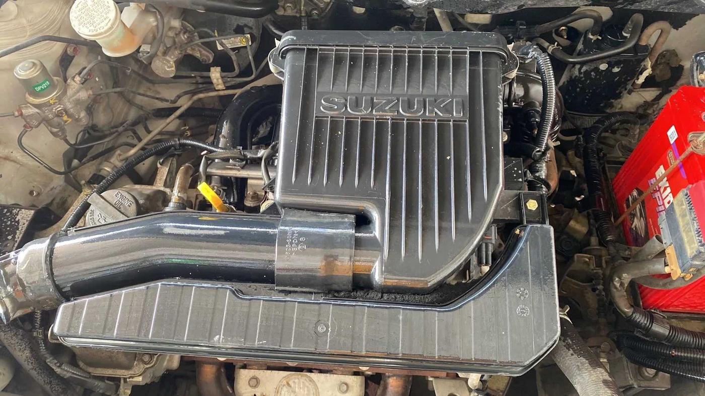 2014 Maruti Swift VXI, Petrol, Manual, 1,22,552 km, Open Bonet