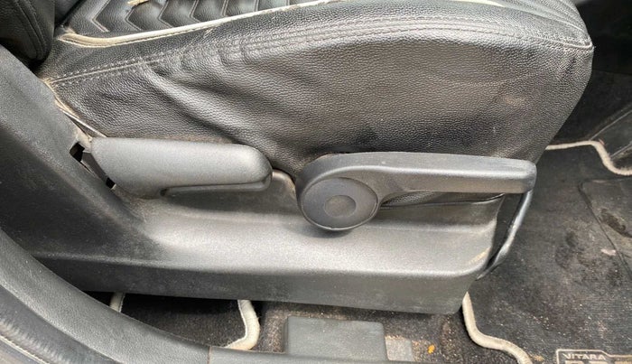 2018 Maruti Vitara Brezza ZDI, Diesel, Manual, 57,887 km, Driver Side Adjustment Panel