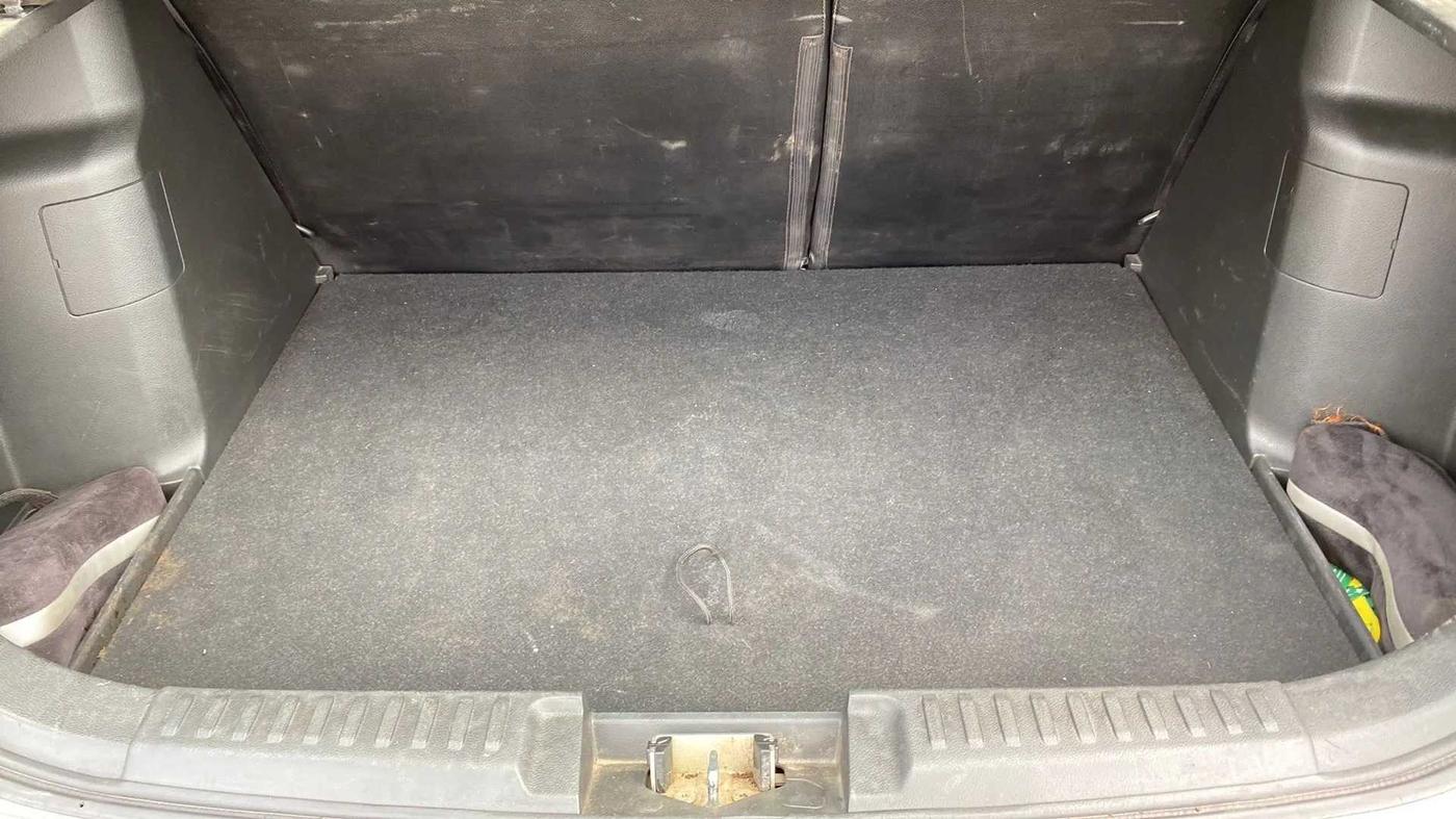 2018 Maruti Vitara Brezza ZDI, Diesel, Manual, 57,887 km, Boot Inside