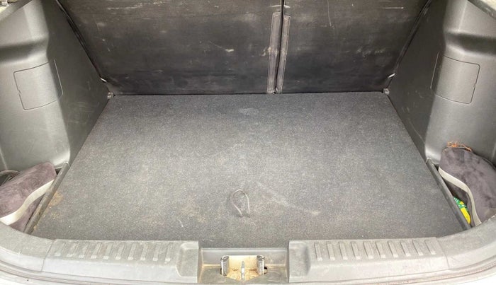 2018 Maruti Vitara Brezza ZDI, Diesel, Manual, 57,887 km, Boot Inside