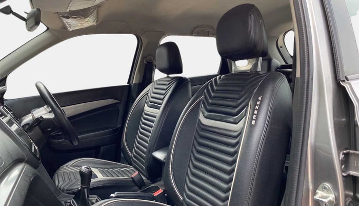 2018 Maruti Vitara Brezza ZDI, Diesel, Manual, 57,887 km, Right Side Front Door Cabin