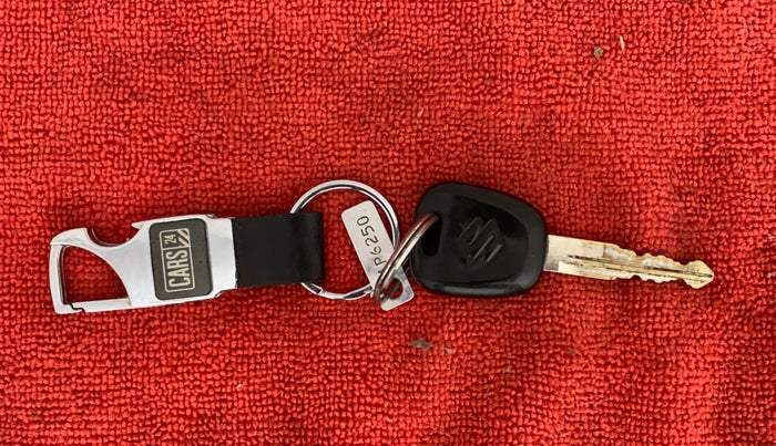 2015 Maruti Celerio VXI (O), Petrol, Manual, 50,093 km, Key Close Up