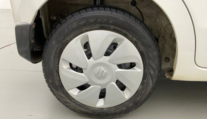 2015 Maruti Celerio VXI (O), Petrol, Manual, 50,093 km, Right Rear Wheel