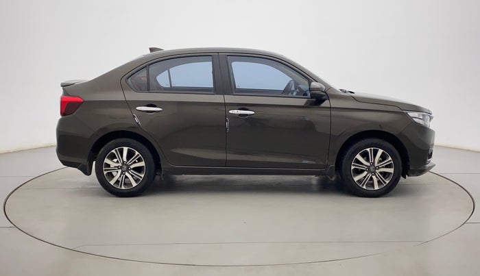 2024 Honda Amaze 1.2L I-VTEC VX CVT, Petrol, Automatic, 10,610 km, Right Side View