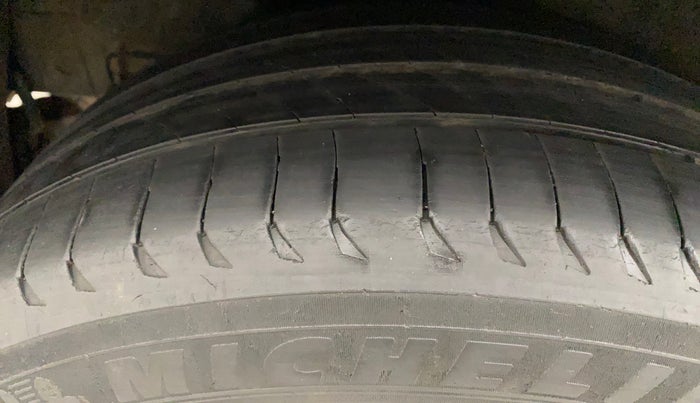 2019 Hyundai VENUE S 1.0 TURBO DCT, Petrol, Automatic, 49,755 km, Right Rear Tyre Tread