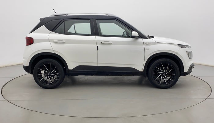 2019 Hyundai VENUE S 1.0 TURBO DCT, Petrol, Automatic, 49,755 km, Right Side View