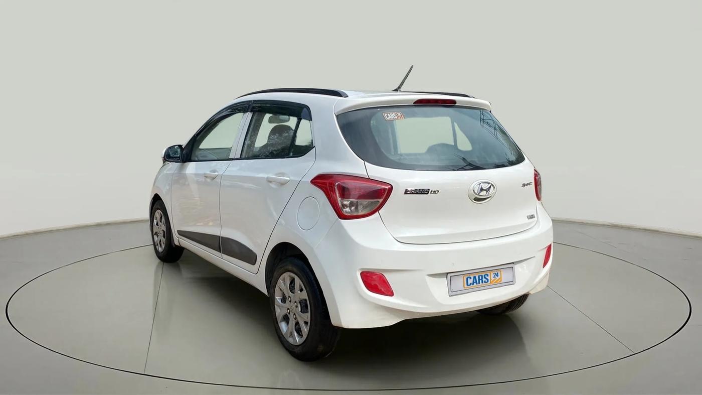 2016 Hyundai Grand i10 SPORTZ 1.2 KAPPA VTVT, Petrol, Manual, 1,00,366 km, Left Back Diagonal