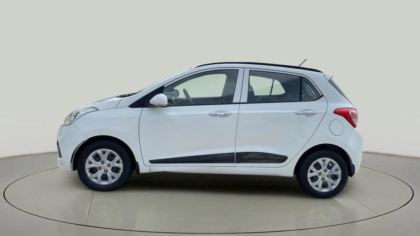 2014 Hyundai Grand i10 SPORTZ 1.2 KAPPA VTVT, Petrol, Manual, 81,723 km, Left Side