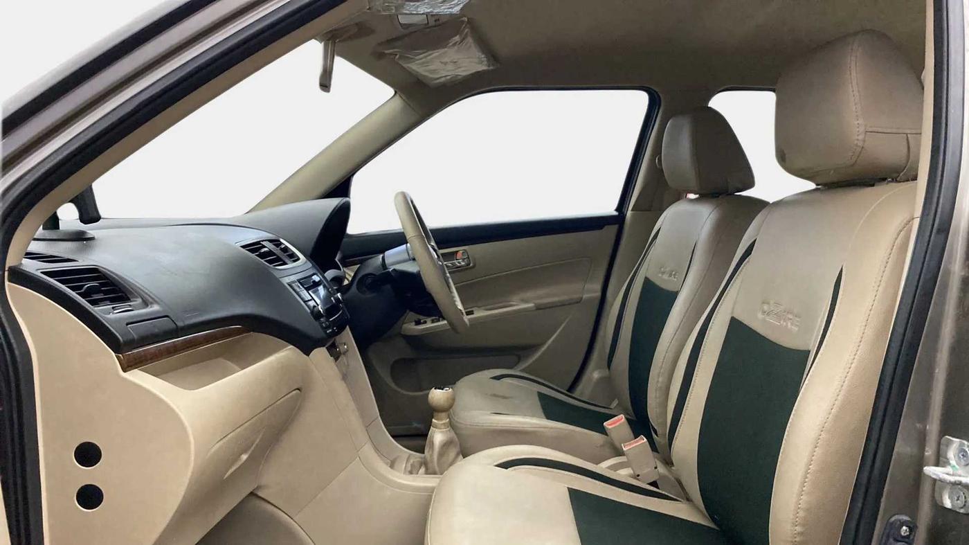 2015 Maruti Swift Dzire ZXI, Petrol, Manual, 43,530 km, Right Side Front Door Cabin