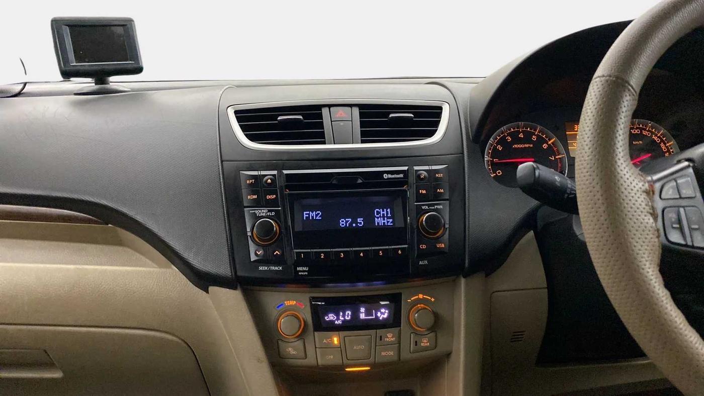 2015 Maruti Swift Dzire ZXI, Petrol, Manual, 43,530 km, Air Conditioner