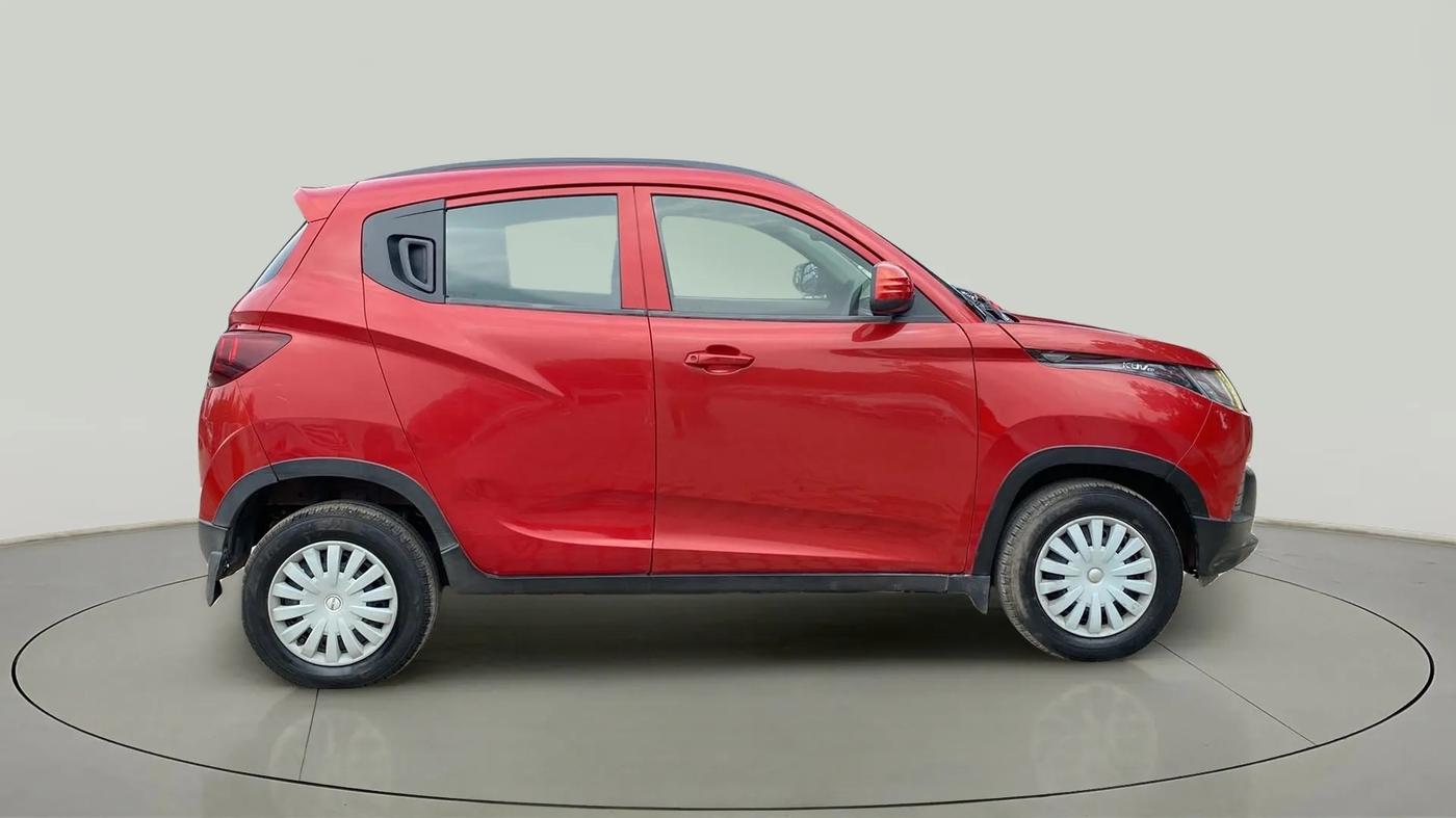 2017 Mahindra Kuv100 K4 6 STR, Petrol, Manual, 37,123 km, Right Side View