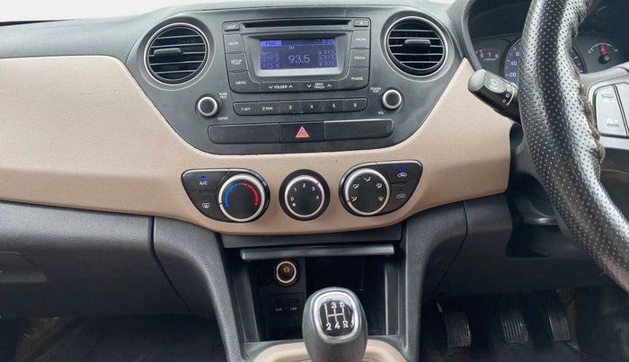 2014 Hyundai Xcent S 1.2, Petrol, Manual, 60,049 km, Air Conditioner