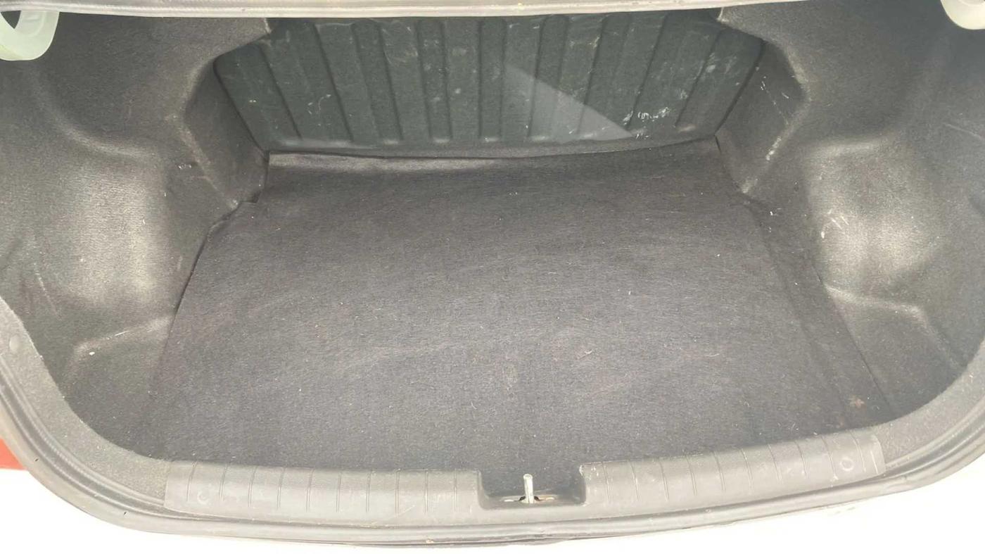 2014 Hyundai Xcent S 1.2, Petrol, Manual, 60,049 km, Boot Inside