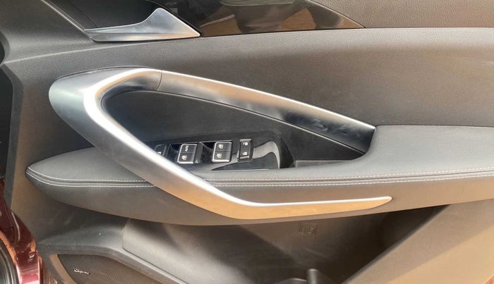 2019 MG HECTOR SHARP 1.5 DCT PETROL, Petrol, Automatic, 29,272 km, Driver Side Door Panels Control