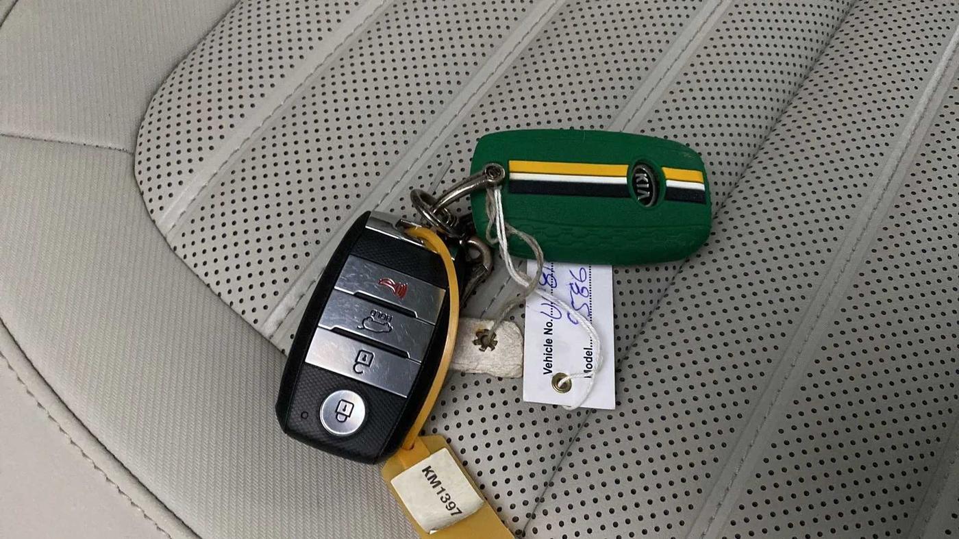 2019 KIA SELTOS GTX PLUS AT 1.5 DIESEL, Diesel, Automatic, 29,529 km, Key Close Up
