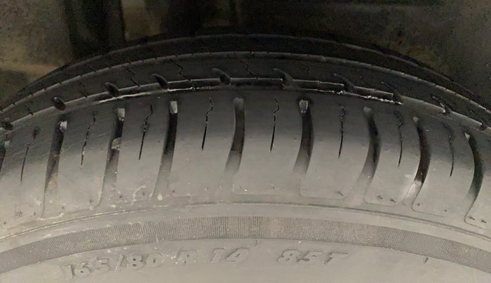 2022 Maruti Dzire VXI AMT, Petrol, Automatic, 15,645 km, Right Rear Tyre Tread