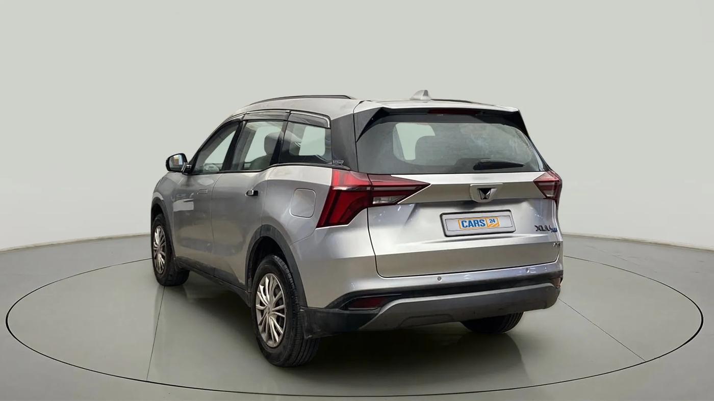 2022 Mahindra XUV700 AX 3 D AT 5 STR, Diesel, Automatic, 26,318 km, Left Back Diagonal
