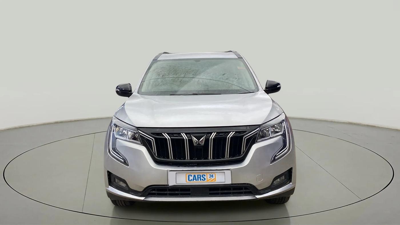 2022 Mahindra XUV700 AX 3 D AT 5 STR, Diesel, Automatic, 26,318 km, Front