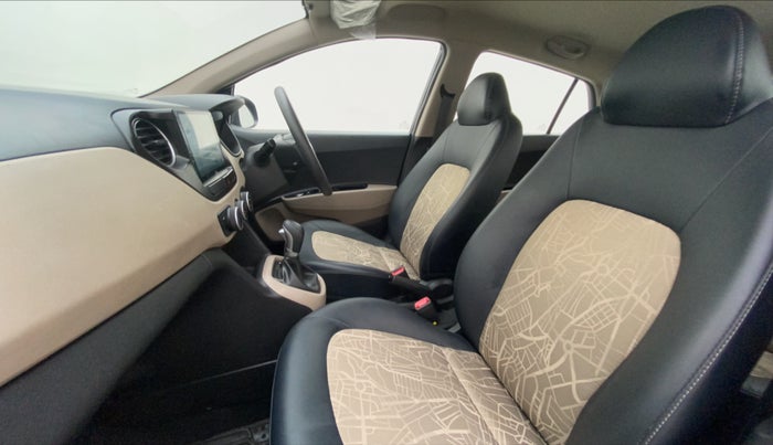 2018 Hyundai Grand i10 MAGNA AT 1.2 KAPPA VTVT, Petrol, Automatic, 15,767 km, Right Side Front Door Cabin