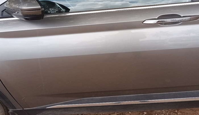 2020 MG HECTOR SHARP 1.5 DCT PETROL, Petrol, Automatic, 23,157 km, Front passenger door - Minor scratches
