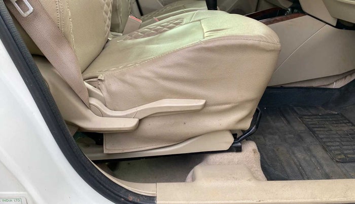 2018 Maruti Dzire VXI, Petrol, Manual, 55,195 km, Driver Side Adjustment Panel