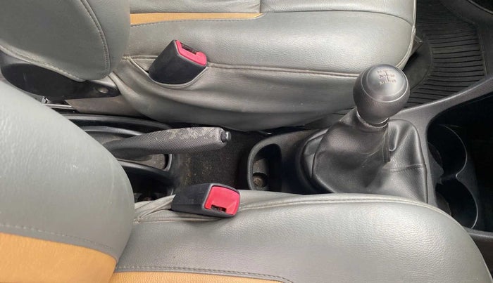2012 Toyota Etios G, Petrol, Manual, 92,472 km, Gear Lever
