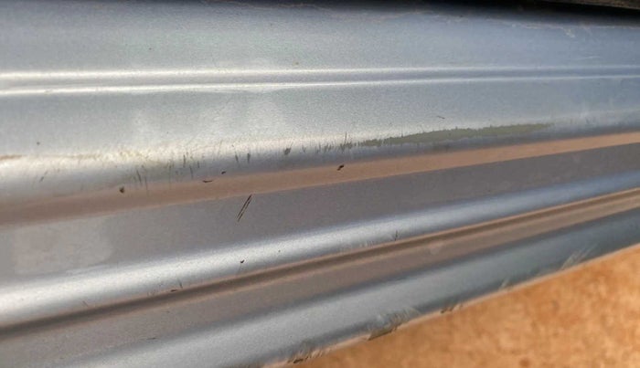 2012 Toyota Etios G, Petrol, Manual, 92,472 km, Right running board - Minor scratches